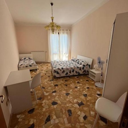 Il Sogno Hotel Сенигалия Екстериор снимка